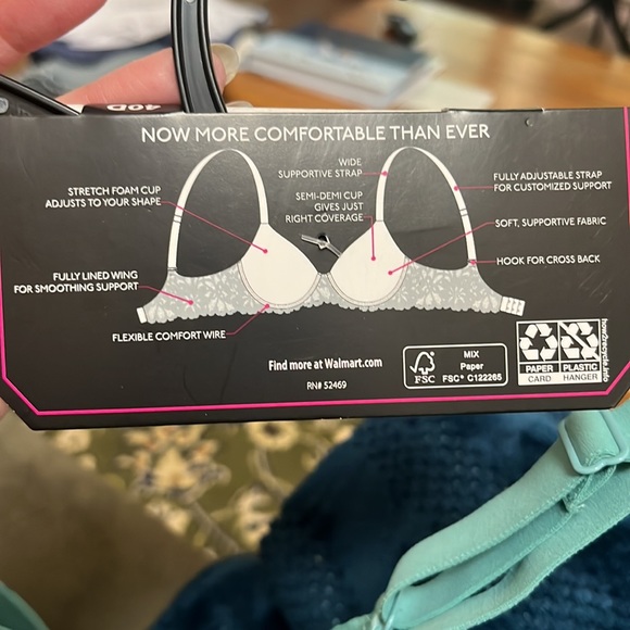 No Boundaries green polka dot bra, 40 D - Picture 2 of 2